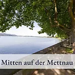 Daire Petra - Grosszuegige In Bester Bodenseelage L 1 Minute Zum Bodensee L 7 L Vollausgestattete Kuechen L Gratis-wlan L Gratis Parkplaetze L Mitten Auf Der Mettnau Radolfzell am Bodensee