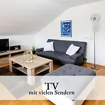 Petra - Grosszuegige In Bester Bodenseelage L 1 Minute Zum Bodensee L 7 L Vollausgestattete Kuechen L Gratis-wlan L Gratis Parkplaetze L Mitten Auf Der Mettnau * Radolfzell am Bodensee