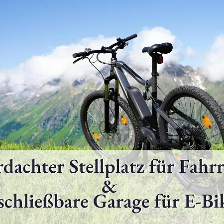 Apartment Markelfingen: Spacious Lakeside Retreat With Dual Balconies *