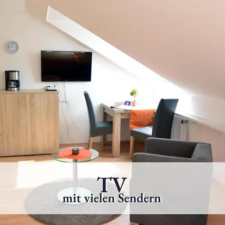 Appartement Petra - Grosszuegige In Bester Bodenseelage L 1 Minute Zum Bodensee L 7 L Vollausgestattete Kuechen L Gratis-wlan L Gratis Parkplaetze L Mitten Auf Der Mettnau *